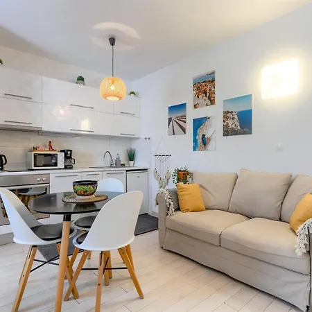 Studio Mare Apartment *