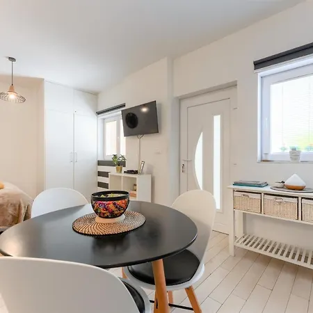 Apartment Studio Mare *