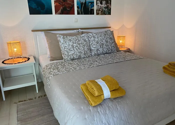 Apartament Mare *