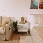 شقة Mare